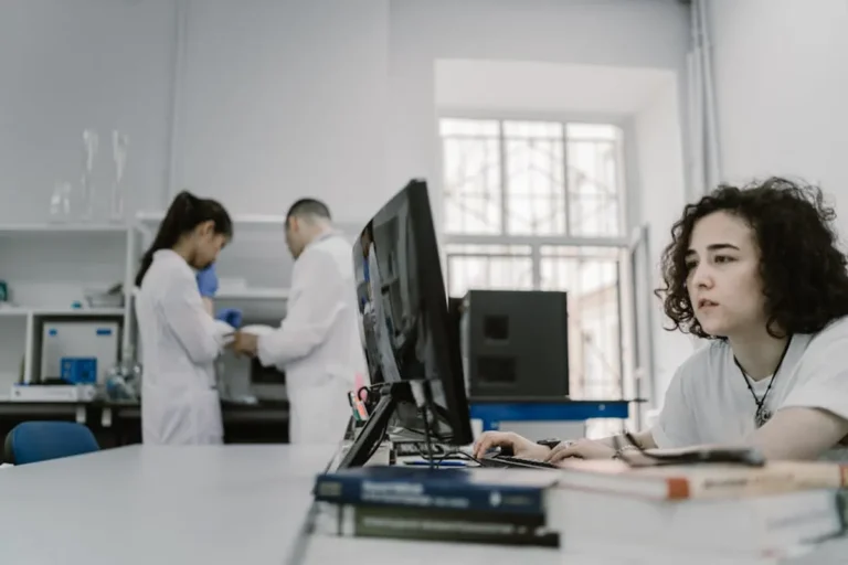 How online researchers Can Use Funny Exchange as a Fresh Content Angle
