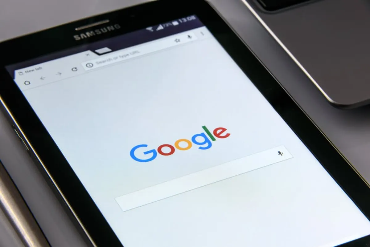 Why Readers Search for Public Safety Alerts
